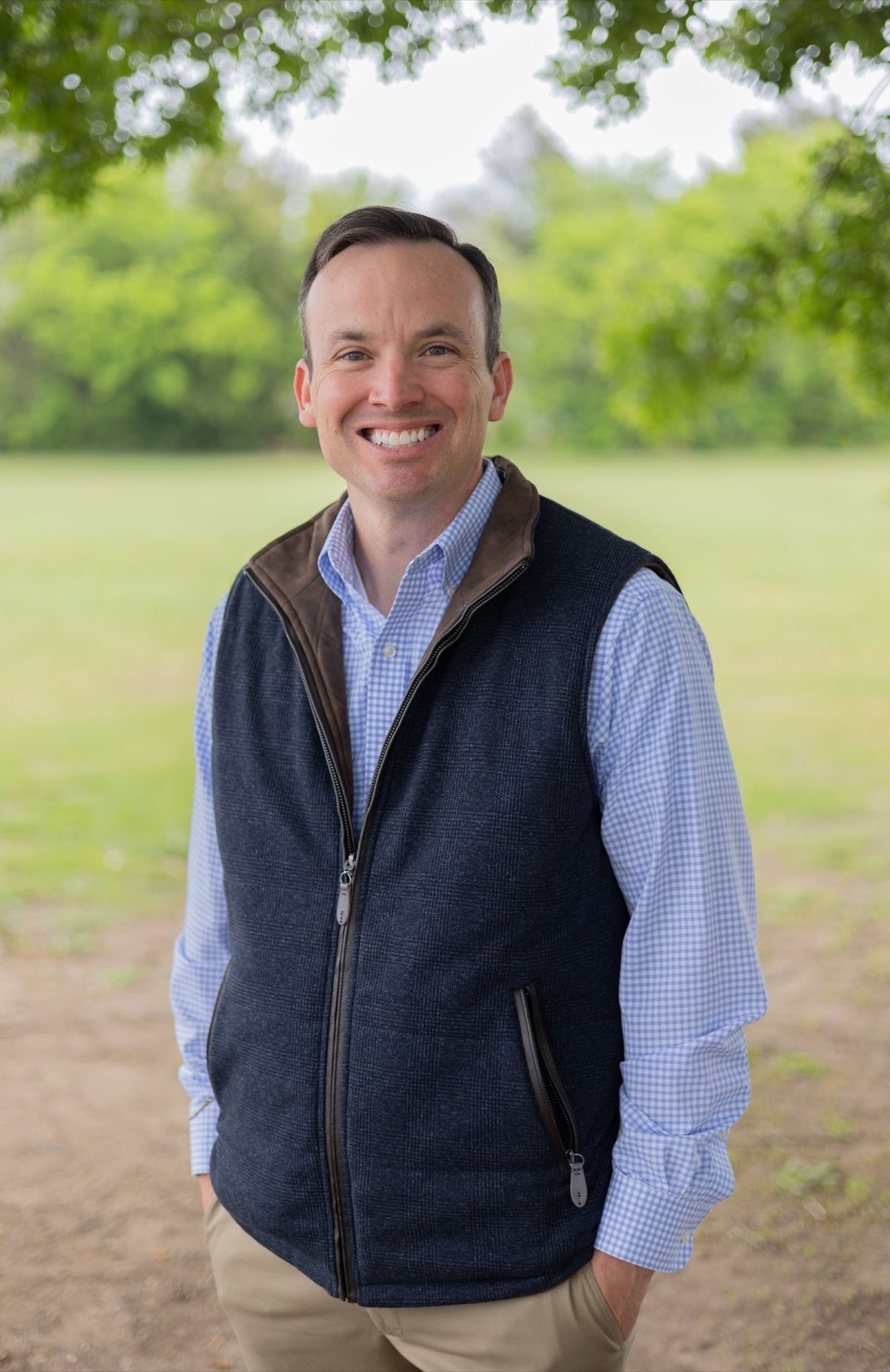 Portrait of Daniel Oster, pastor at Chisenhall Fellowship